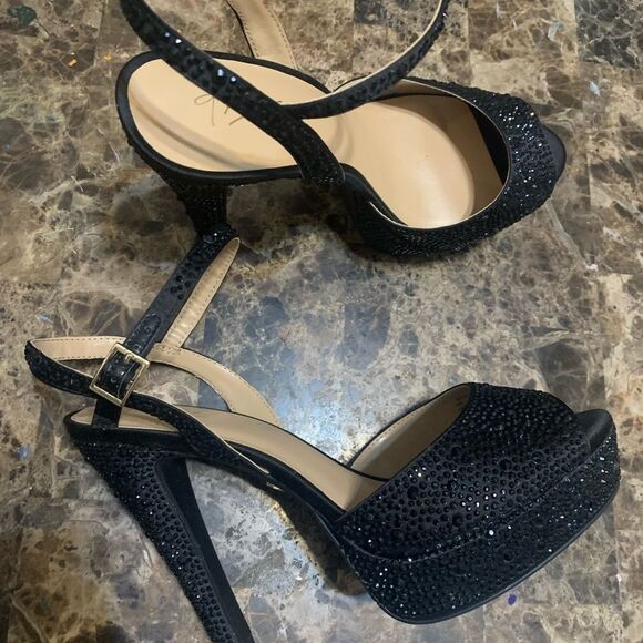 Thalia Sodi Bridget Rhinestone-Encrusted Platform Dress Sandals 10W Black - Picture 8 of 8